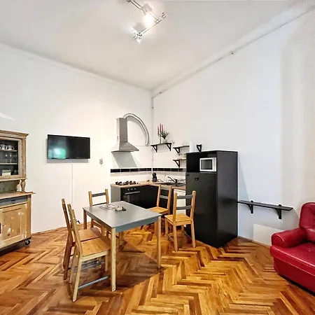 Neo Unu - Doua Dormitoare - Historical Building - Superb