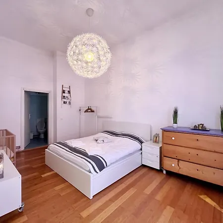 Neo Unu - Doua Dormitoare - Historical Building - Superb * טימישוארה