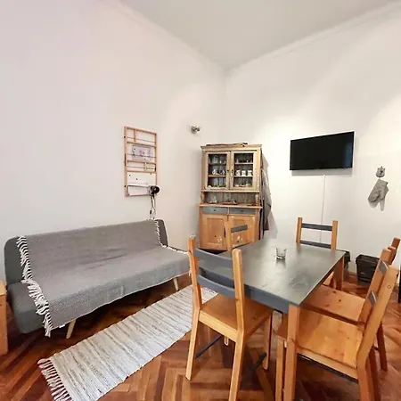 Neo Unu - Doua Dormitoare - Historical Building - Superb * טימישוארה